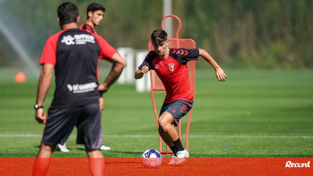 Rodrigo Gomes reencontra Artur Jorge: «Vamos conquistar muita coisa juntos»